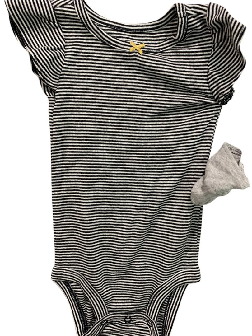 Size 6 Months Baby Girl Carters New Pack of 5 One Piece Short Sleeve Bunny Gray