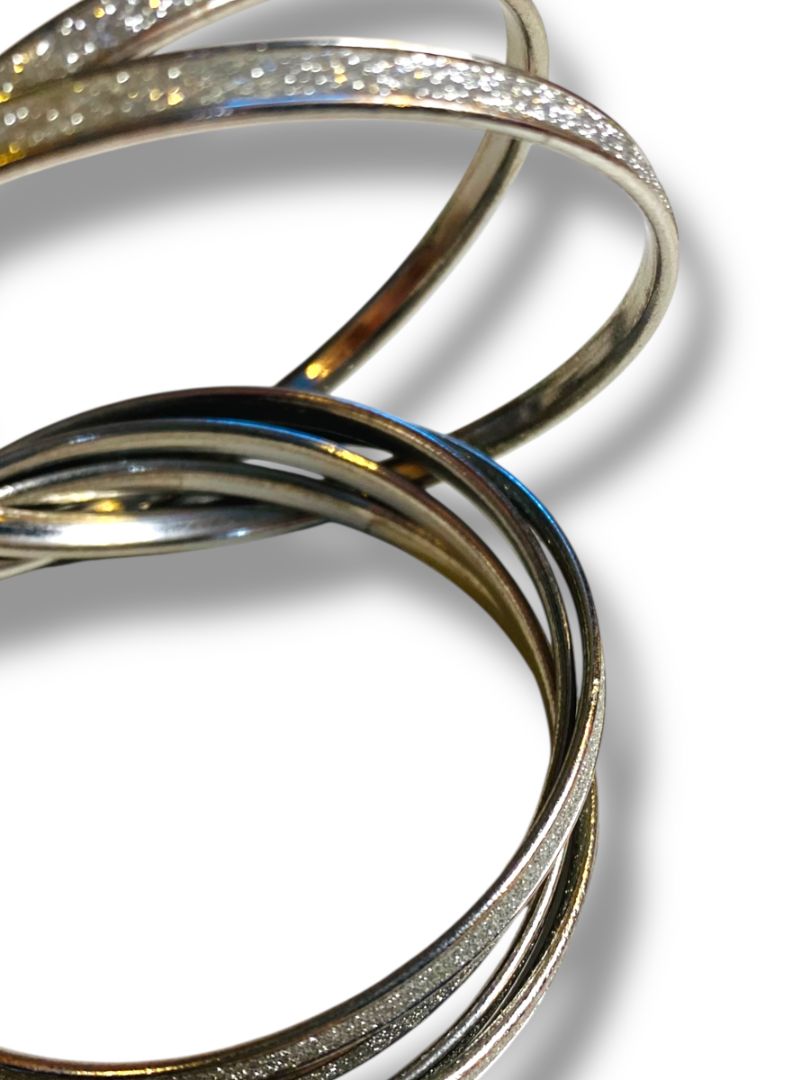 Silvertone Sparkle Interlocking Bangles Bracelet 2.5" Inside Diameter
