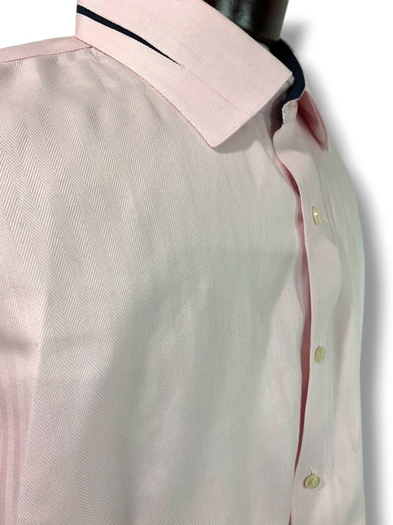 3XL (19 38) LVs Signature Mens Button Up Dress Shirt Light Pink Black Contrast Contemporary Fit