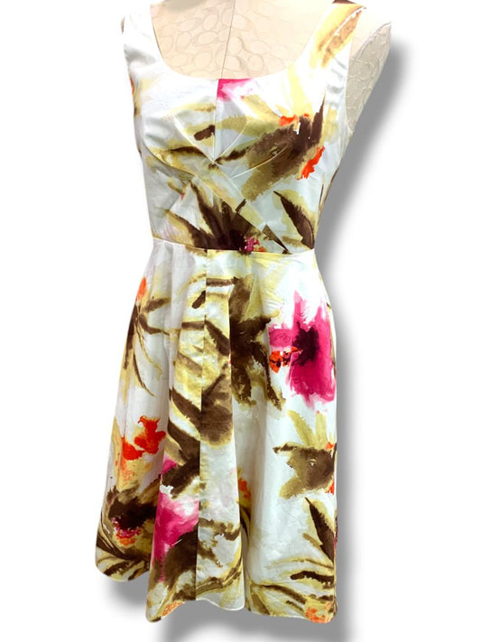 Size 4P Talbtots Petites Stretch A-Line Floral Sundress Sleeveless