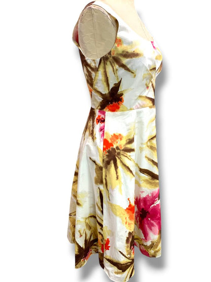Size 4P Talbtots Petites Stretch A-Line Floral Sundress Sleeveless