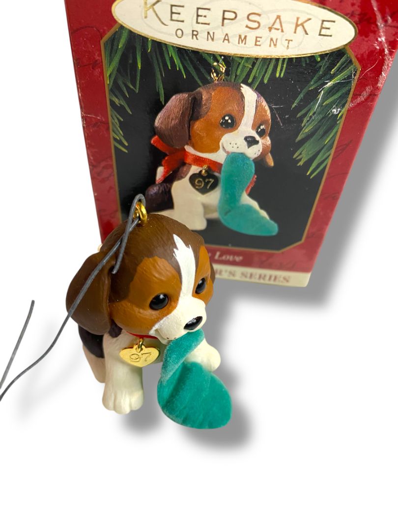 1997 Hallmark Keepsake Ornament Puppy Love Dated Collectors QX6222