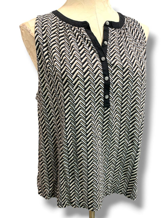 Medium Loft Soft Knit Womens Tank Sleeveless Shirt Chevron Print Brown Black