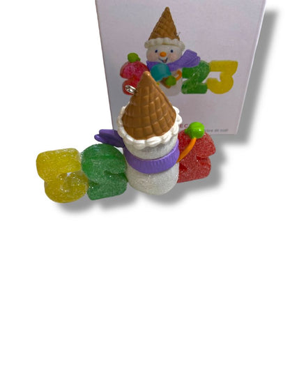 2013 Hallmark Keepsake Ornament Sweet Decade Snowman QXR8027