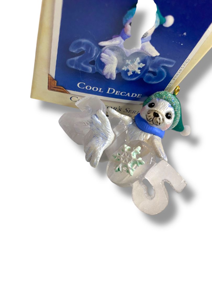 2005 Hallmark Keepsake Ornament Cool Decade Collectors Series QX2195