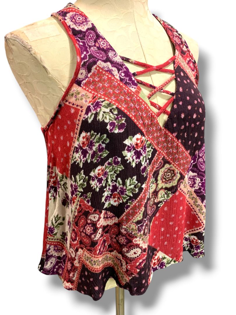 Medium Chloe & Katie Womens Sleeveless Boho Shirt Lattice Neckline
