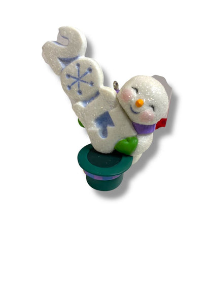 2013 Hallmark Keepsake Ornament Frosty Fun Decade Christmas QX9002