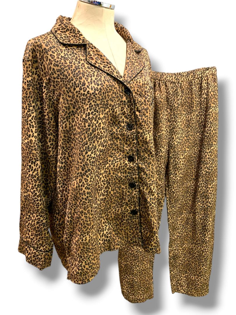 Size XL Chaps Womens 2 Piece Pajama PJs Satin Animal Print Brown