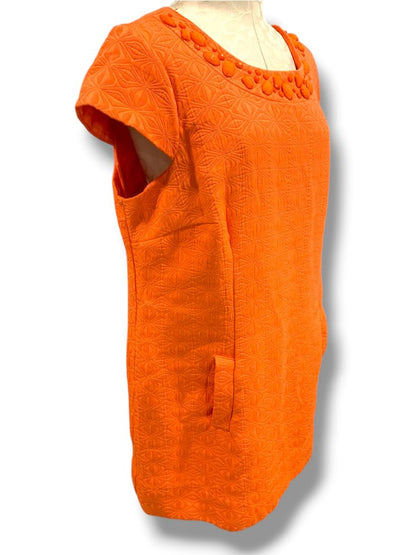 Size 18W Sandra Darren Orange Shift Dress Pockets Beaded Neckline Lined Cap Sleeve
