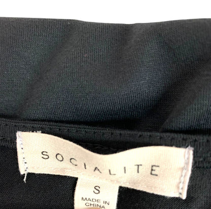 Medium Socialite Black Shift Dress Knit Lattice Neckline Soft Pockets