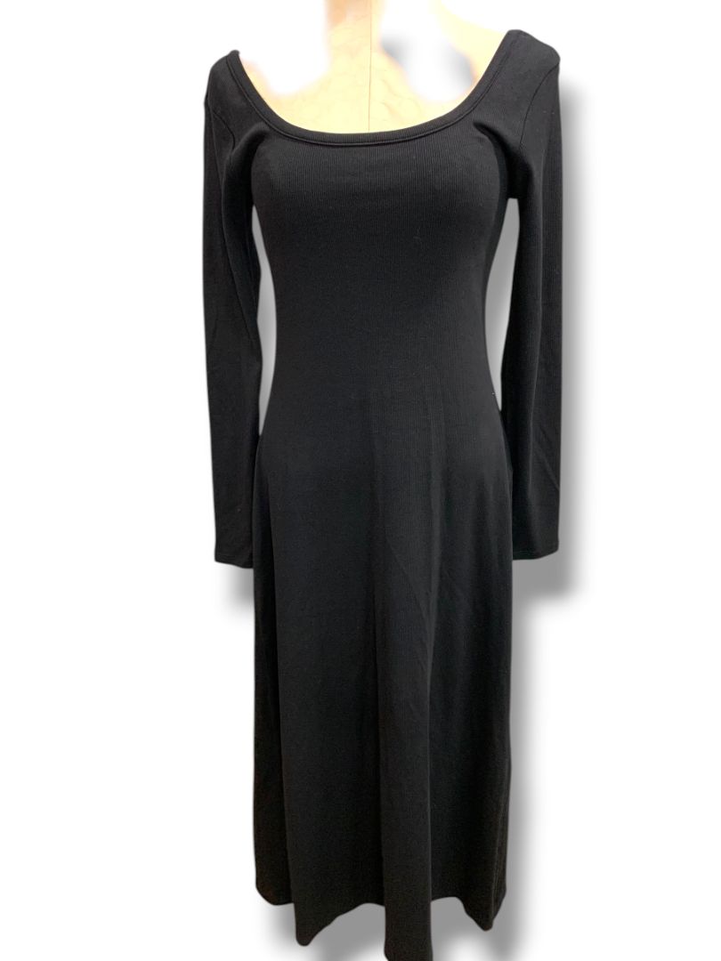 Medium Old Navy Long Ribbed Knit Fitted Scoop Neck Dress
