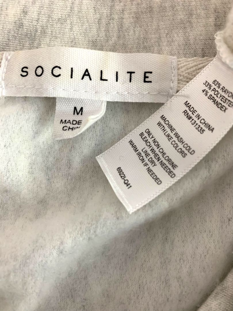 Medium Socialite Womens Lightweight Lace Neckline Sweatshirt Heather Gray