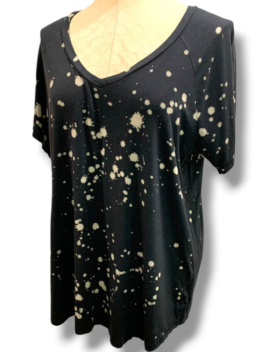 Medium American Eagle Soft & Sexy Womens Tshirt V-Neck Black Bleach Splatter Pattern