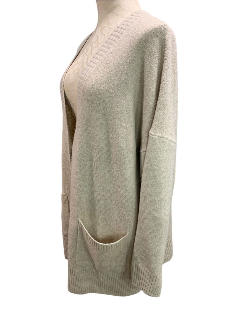 Size 2X Torrid Womens Soft Tan Cardigan Sweater Classic Style