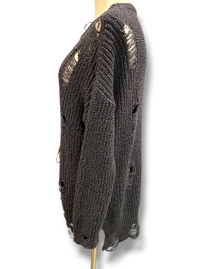 Medium Fantastic Fawn Womens Distressed Gray Chenille Sweater
