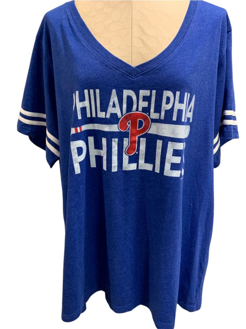 Size 4X Womens Blue Philadelpha Phillies V-Neck Tshirt Soft as a Grape