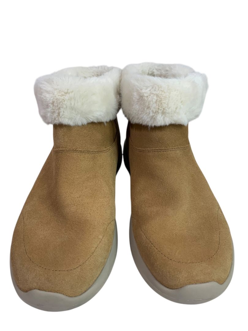 Size 10 Skechers Womens Wide Fit Skechers on the Go Ankle Boots 144430W