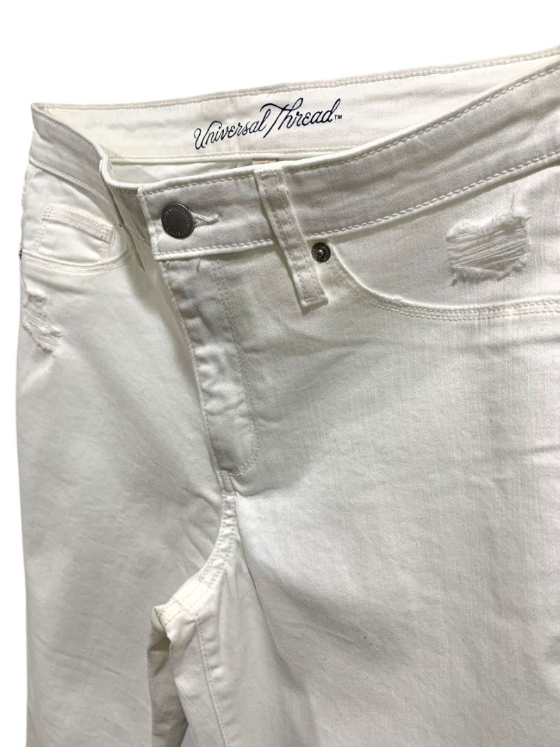 Size 8 Univeral Thread Womens New White Distressed Jeans Raw Hem