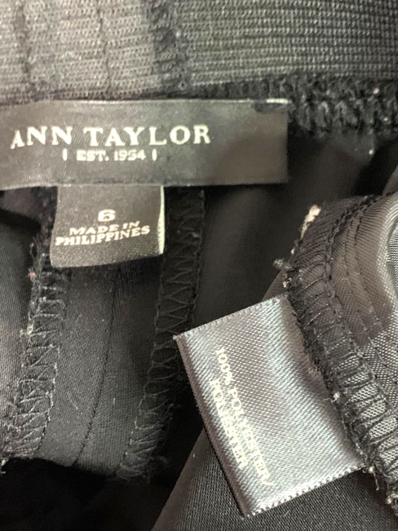 Size 6 Ann Taylor Black Pull On Pants Dress Style Pockets Elastic Waist