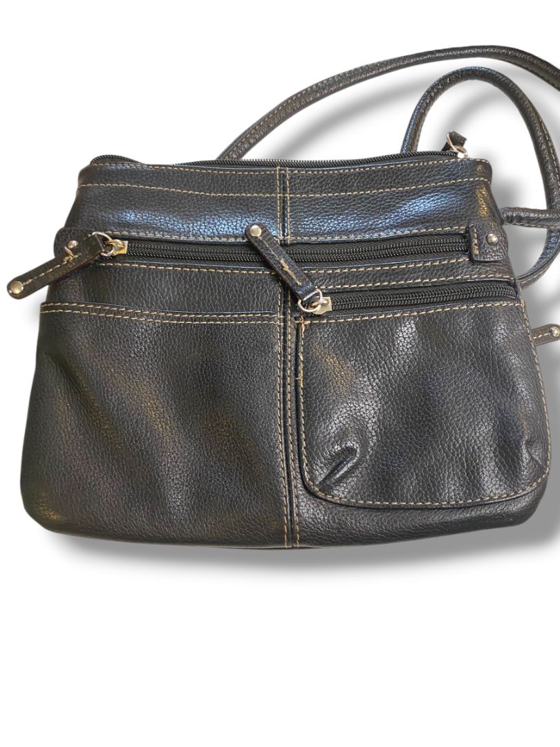Tignanello Black Pebbled Leather Crossbody Bag Organizational Zip Wallet Compartment