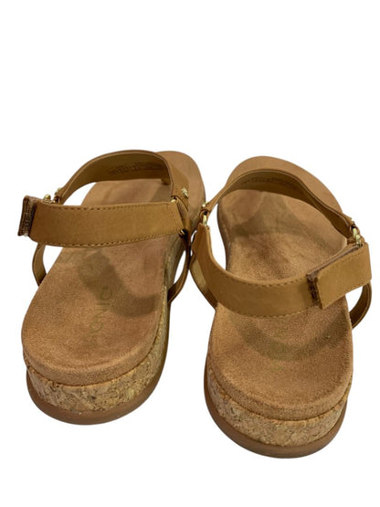 Size 10 Vionic Kirra II Womens Thong Sandals Camel Brown Nubuck
