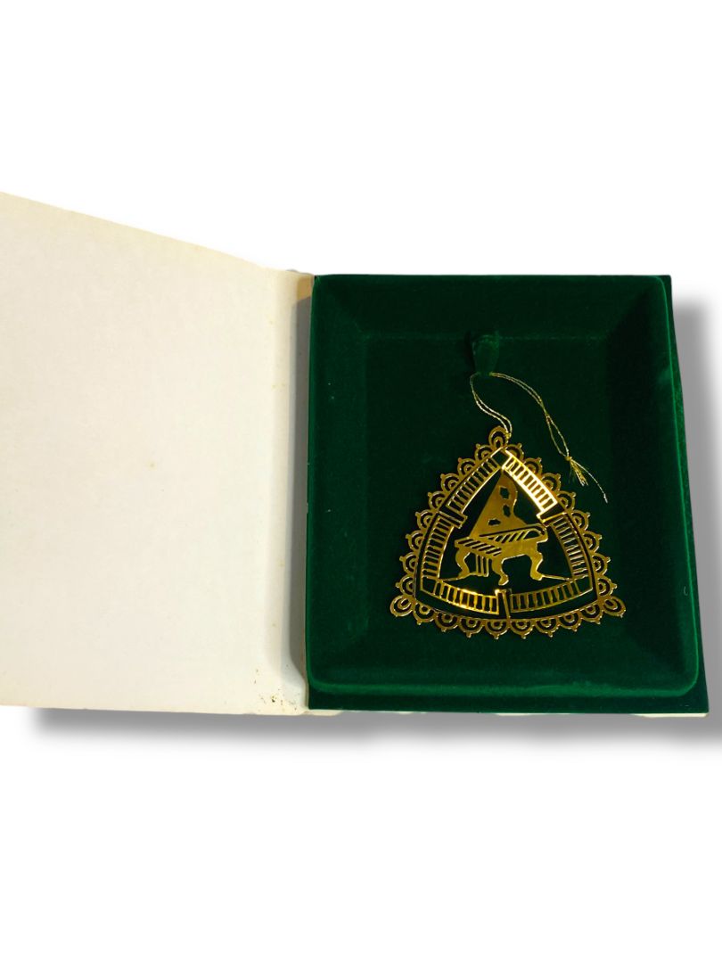 1985 Goldtone Christmas Ornament Piano Dimensional 2.5" In Box New Tamerlane