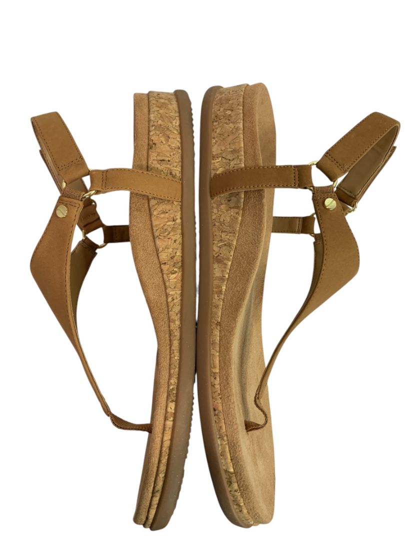 Size 10 Vionic Kirra II Womens Thong Sandals Camel Brown Nubuck