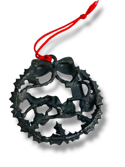 Vintage Christmas Ornament Pewter Wreath Horse Buggy 2.6"