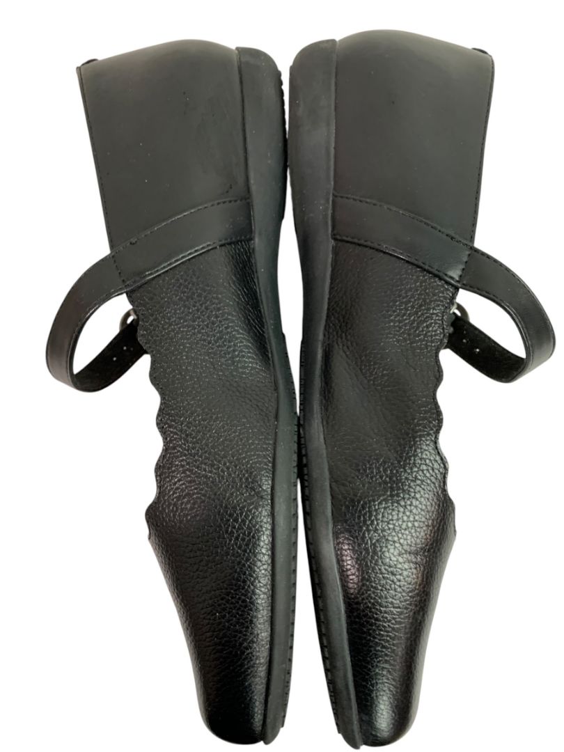Size 10WW Trotters Extra Wide Womens Black Leather Mary Jane Flat Shoes