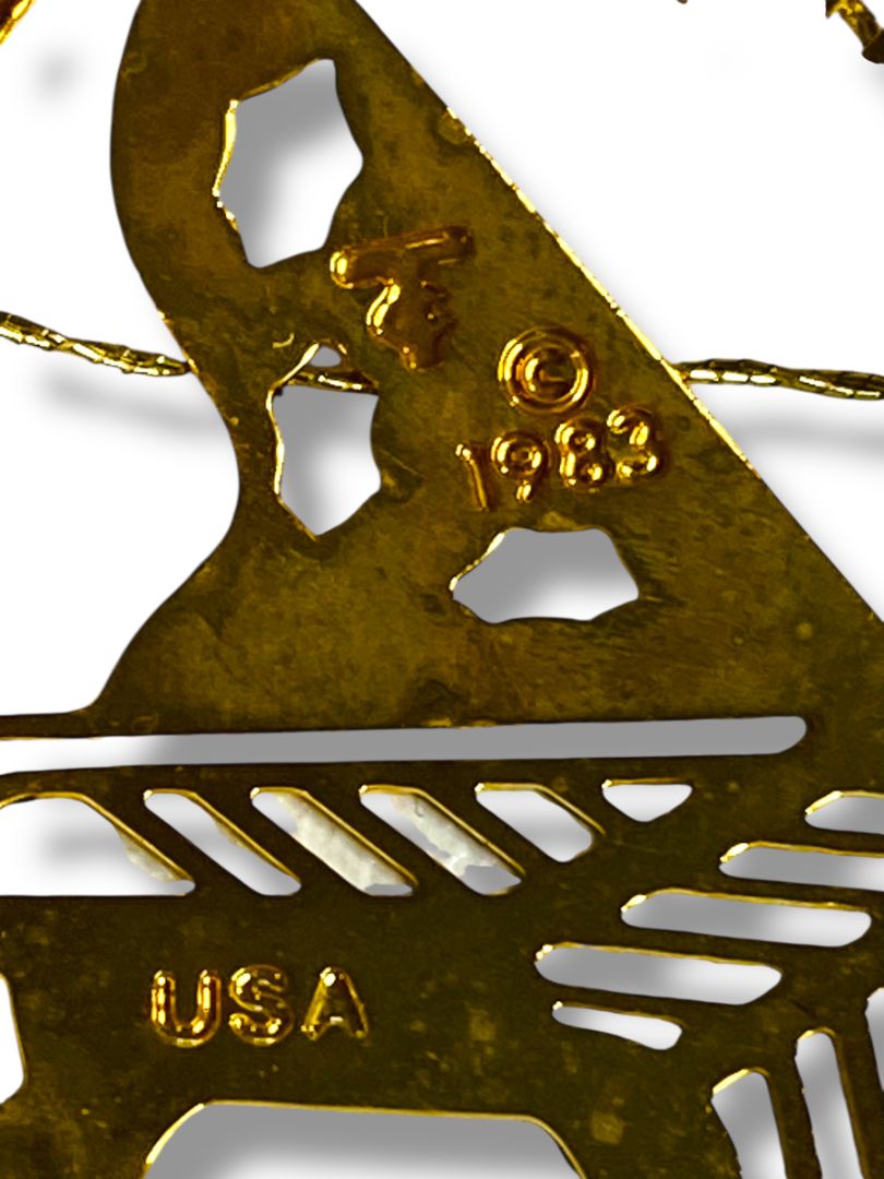 Vintage Goldtone Christmas Ornament Piano Dimensional 2.5" Lightweight