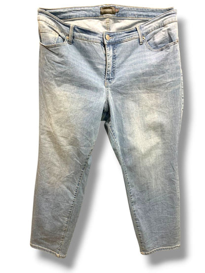 22R Torrid Womens Plus Size Light Wash Denim Jeans 27" Inseam