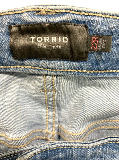 22R Torrid Womens Plus Size Light Wash Denim Jeans 27" Inseam