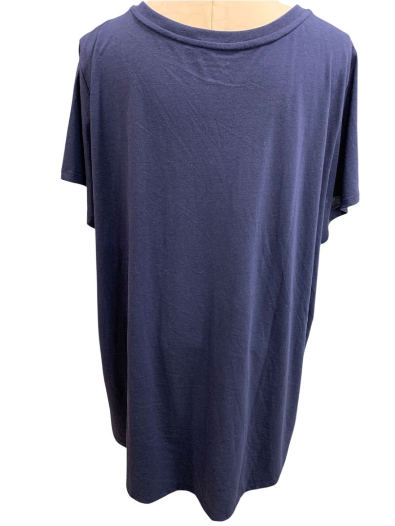 Size 3X torrid Womens V-Neck Navy Blue Classic Fit Tshirt