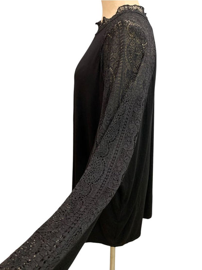 Size 4X Torrid Super Soft Knit Womens Black Lace Sleeve Shirt Pullover