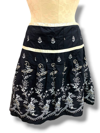 Size 14 Torrid New A-Line Sequin Embellished Black Skirt White Floral