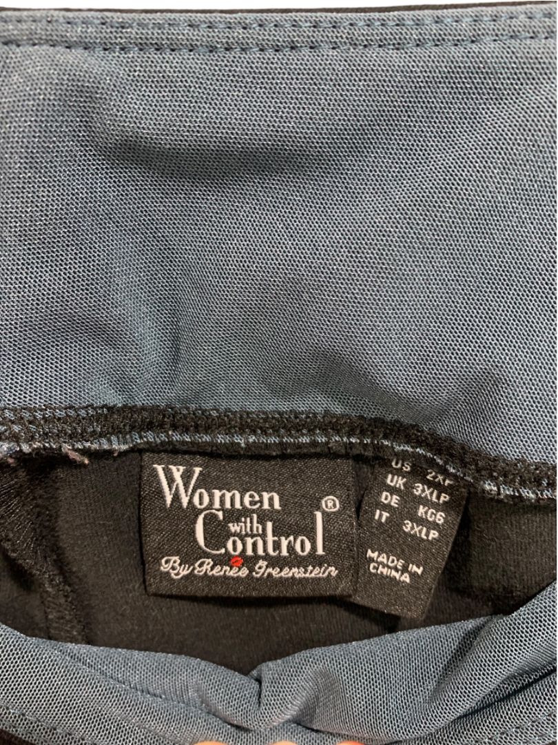 Size 2XP Women with Control Black Pull On Ponte Knit Pants Straight Leg