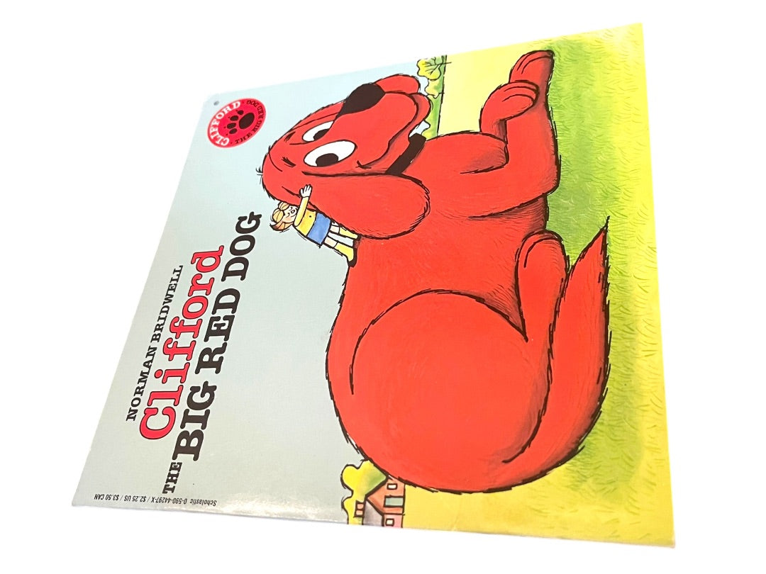 Lot of 8 Clifford Norman Bridwell Paperback Books The Big Red Dog