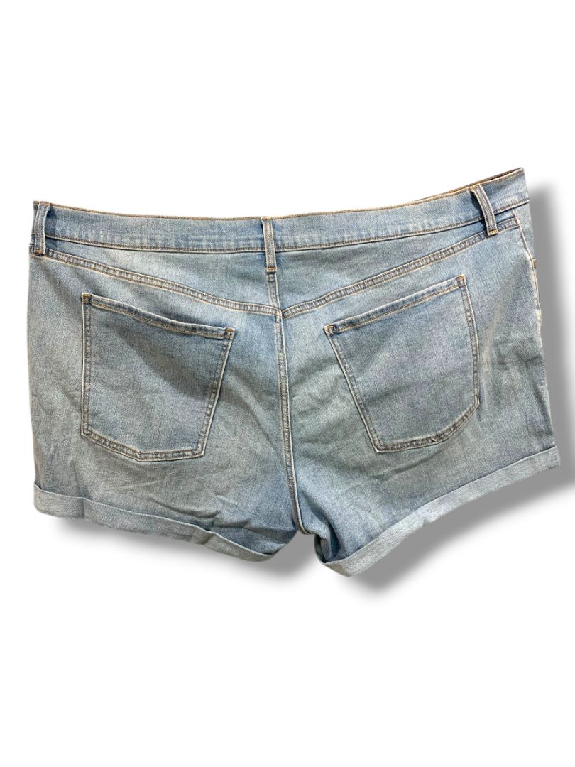 Size 24 Old Navy Womens Plus Size Cuffed Jean Shorts New Mid-Rise Wow