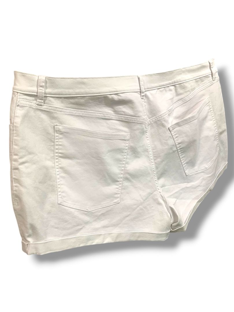 Size 24 Old Navy Womens Plus Size New Cuffed White Jean Shorts Mid-Rise