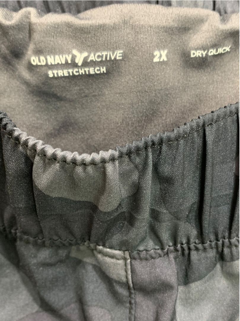 Size 2X Old Navy Active Gray Camo Womens Running Shorts Lined Dry Quick