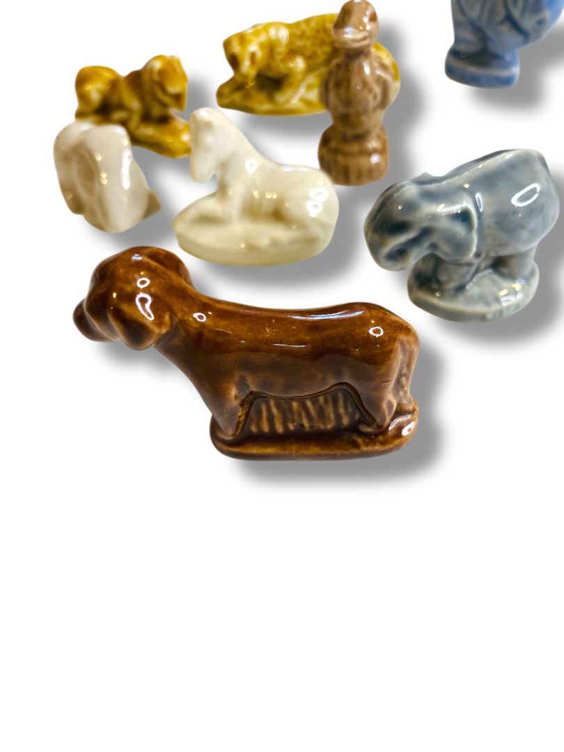 Vintage Lot of 10 Wade Red Rose Tea Ceramic Figurines Animals Approx 1.5"