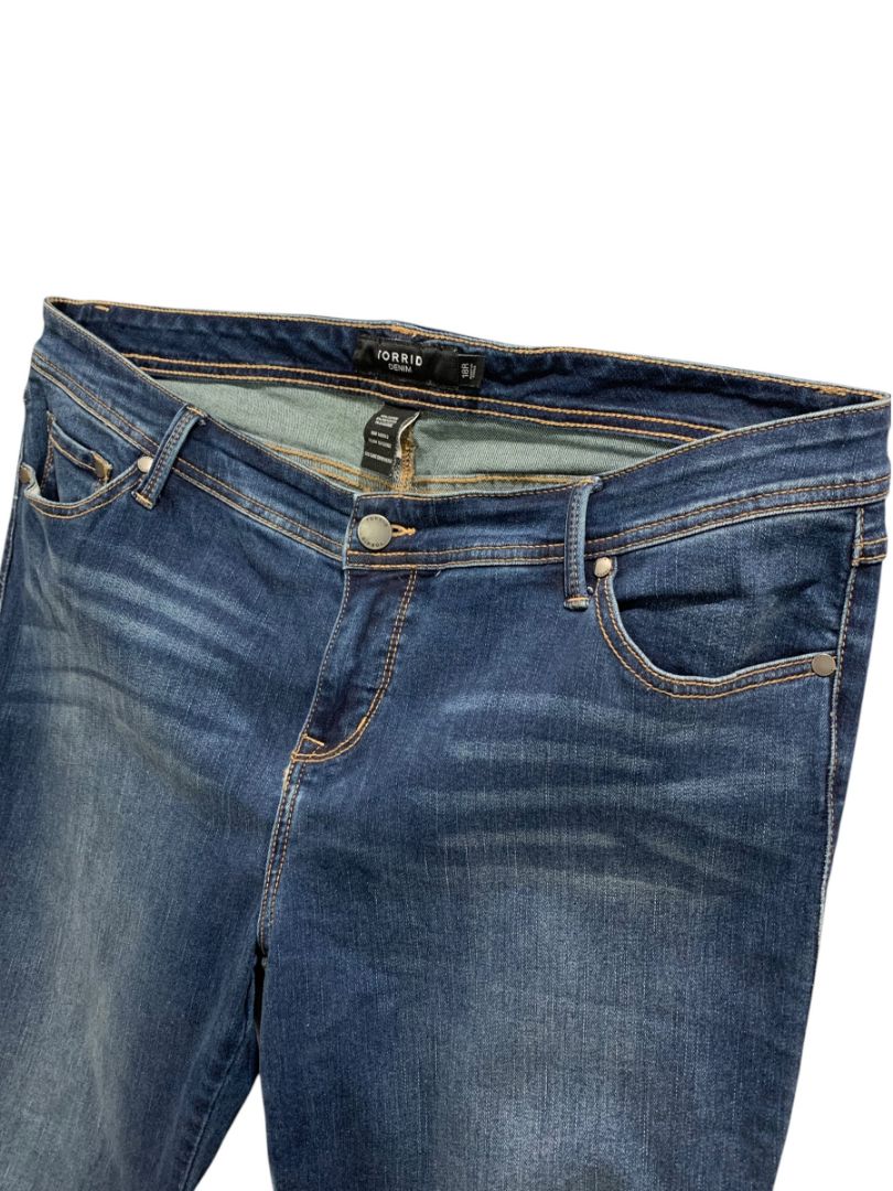 Size 18 Torrid Denim Womens Taper Leg Jeans Stretch Denim