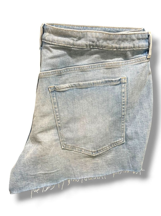 Size 24 Old Navy Plus Size Womens New Light Wash Jean Shorts High-Rise O.G. Straight