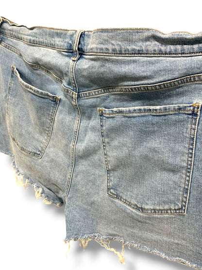 Size 24 Old Navy Plus Size Womens Distressed Jean Shorts Mid-Rise Boyfriend