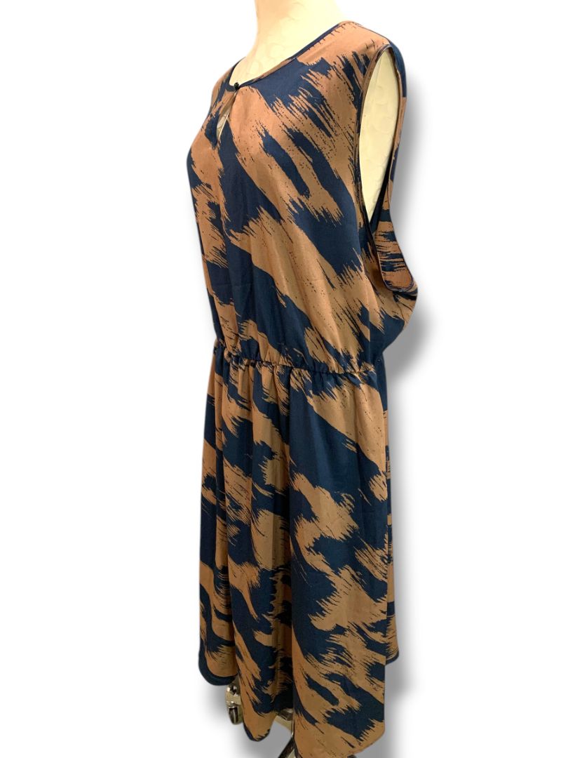 28 (5X) BloomChic Plus Size New Dress Abstract Print Brown Black Sleeveless