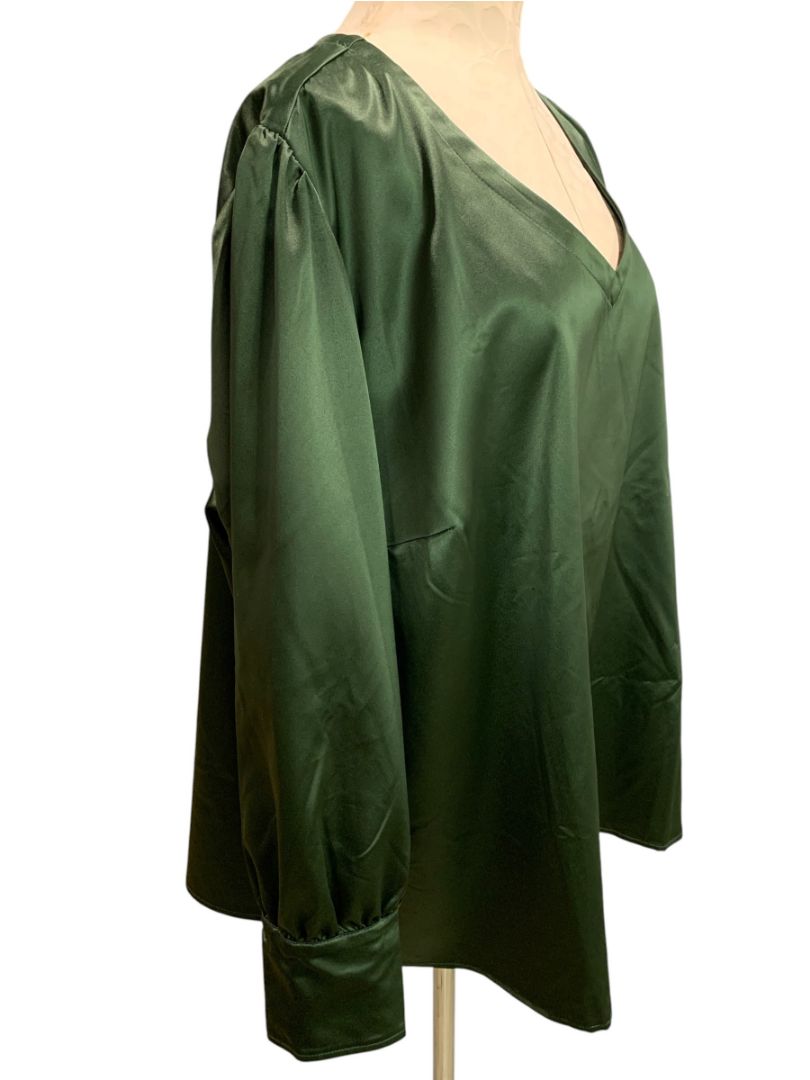 Size 2X Belle by Kim Gravel Forest Green Satin Blouse V-Neck Pullover
