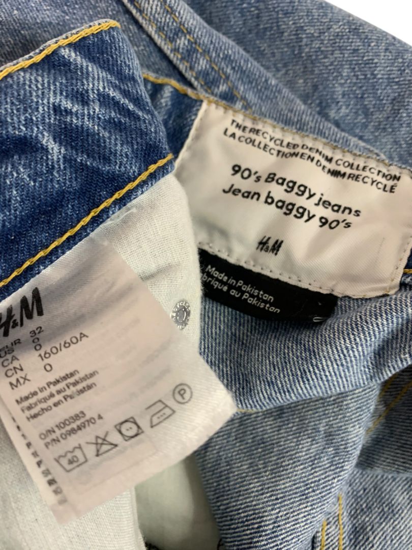 Size 0 H&M Womens 90s Baggy Jeans The Recycled Denim Collection 32" Inseam