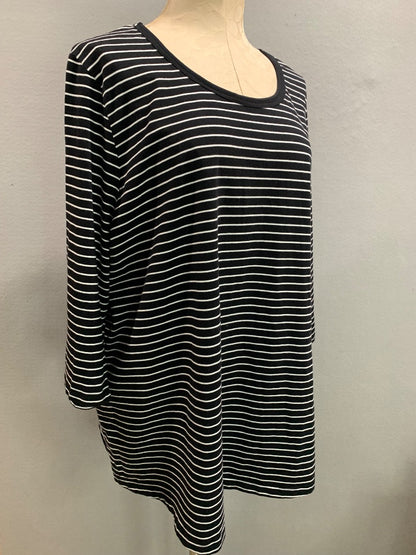 Size 1X Catherines Suprema Collection Womens Black White Striped Shirt Knit