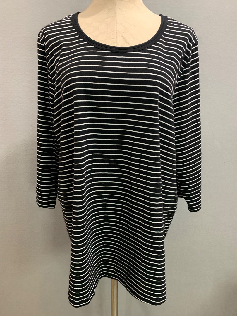 Size 1X Catherines Suprema Collection Womens Black White Striped Shirt Knit