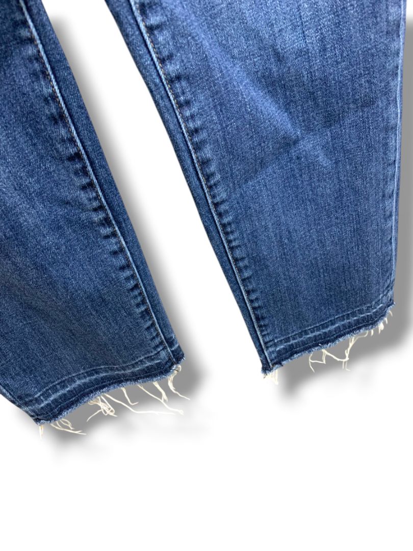 Size 6 Talbots Flawless Five-Pocket Womens Jeans Raw Hem